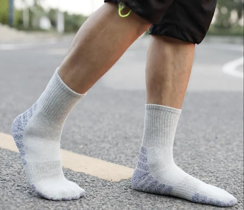 Winter Thermal Ski Socks Men Women Outdoor Sports Warm Socks Snowboard Climbing Hiking Thermosocks EU35-47