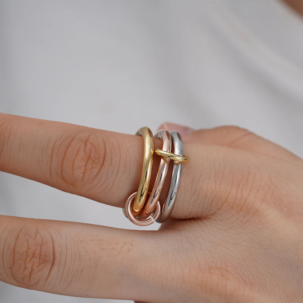 Dainty Stackable Rings for Women Luxury CZ Zircon Shiny Round Circle Ring Paper Clip Simple Combination Jewelry Gifts Wholesale