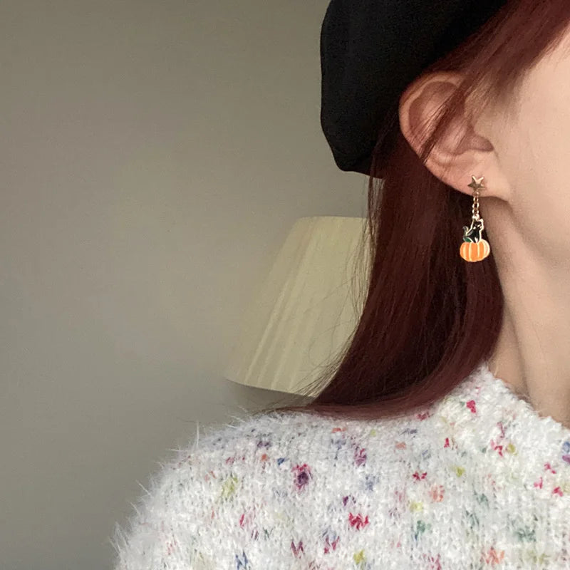 Lovely Cat Pumpkin Stud Earrings for Women Fashion Dangle Piercing Jewelry Star Bowknot Fish Bone Statement Party Ear Drop Gifts