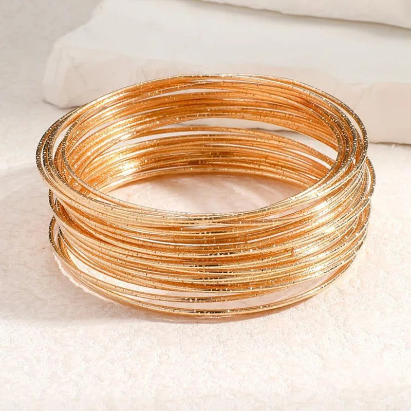 30 Pieces Metal Bangles Set For Women Timeless Fashion Jewelry Trendy Classic Styles Textured Thin Circles Colorful Gifts C1665