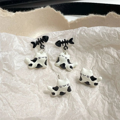 Lovely Cat Pumpkin Stud Earrings for Women Fashion Dangle Piercing Jewelry Star Bowknot Fish Bone Statement Party Ear Drop Gifts